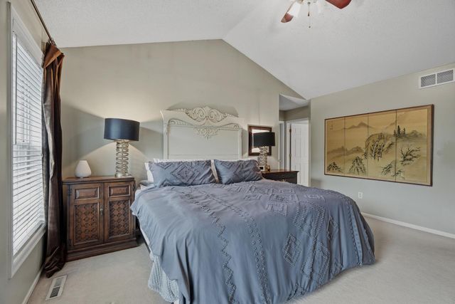 10196 Stony Creek Drive, Woodbury, MN 55129