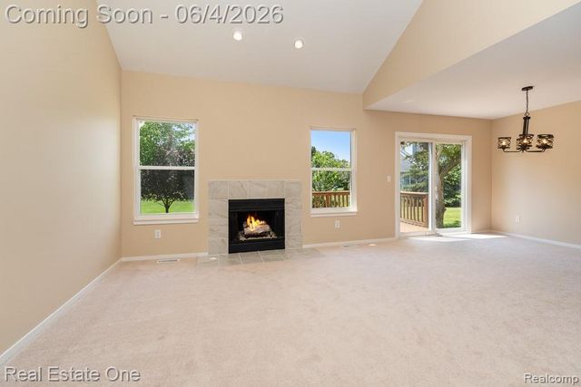 283 Whispering Hill, Commerce Charter Township, MI 48390
