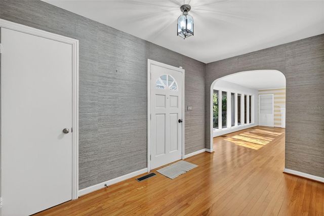 9345 SILVER LAKE DRIVE, Leesburg, FL 34788