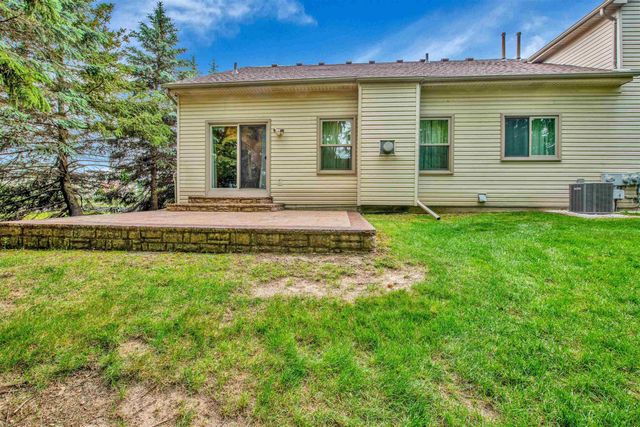 57016 Megan Dr Drive, Washington Twp, MI 48094