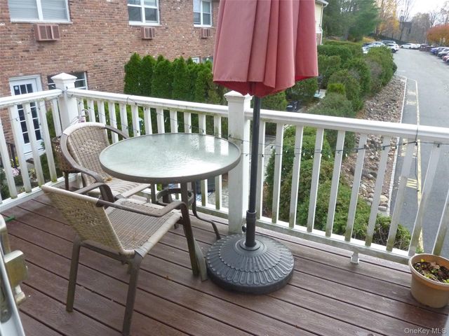 143 Parkside Drive, Suffern, NY 10901
