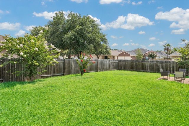 15518 Forest Creek Farms Drive, Cypress, TX 77429