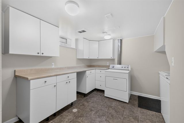 18260 Harman Street, Melvindale, MI 48122