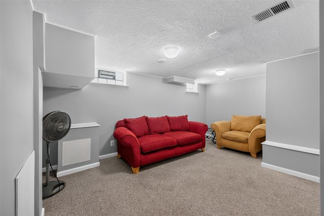 18260 Harman Street, Melvindale, MI 48122