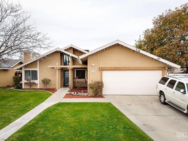 4608 Posada Avenue, Bakersfield, CA 93309