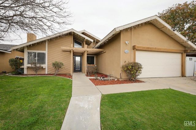 4608 Posada Avenue, Bakersfield, CA 93309