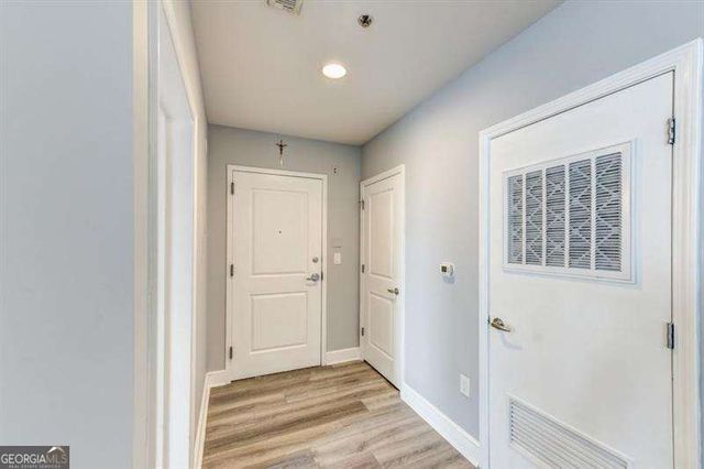 950 W Peachtree Street NW 1504, Atlanta, GA 30309