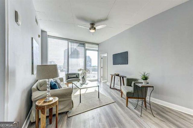 950 W Peachtree Street NW 1504, Atlanta, GA 30309