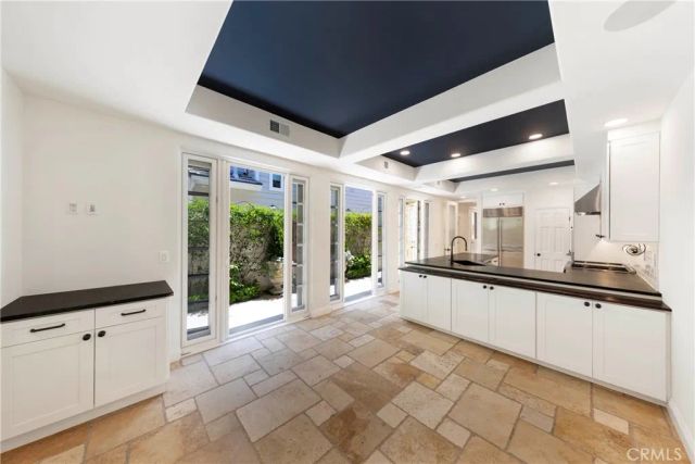 515 Begonia Avenue B, Corona Del Mar, CA 92625