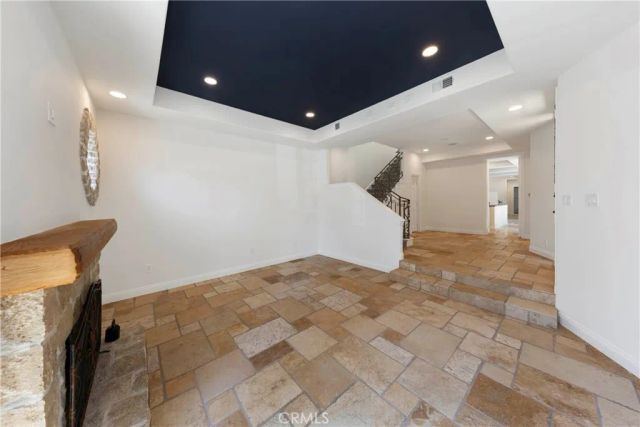 515 Begonia Avenue B, Corona Del Mar, CA 92625