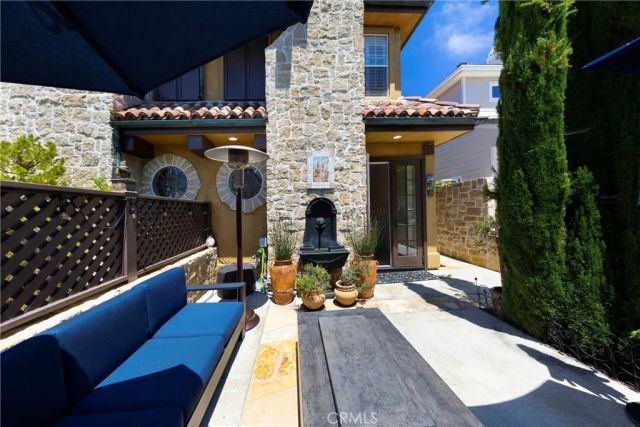 515 Begonia Avenue B, Corona Del Mar, CA 92625