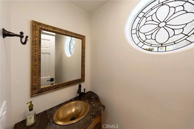 515 Begonia Avenue B, Corona Del Mar, CA 92625