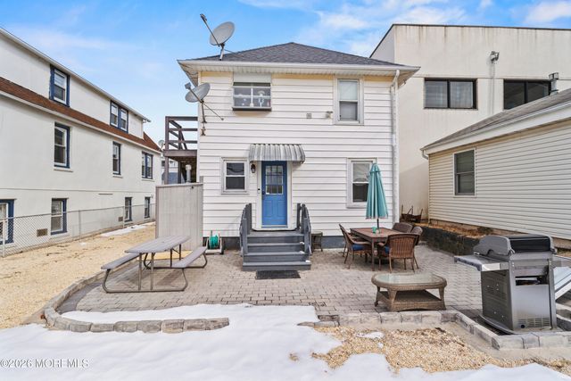 111 Blaine Avenue, Seaside Heights, NJ 08751