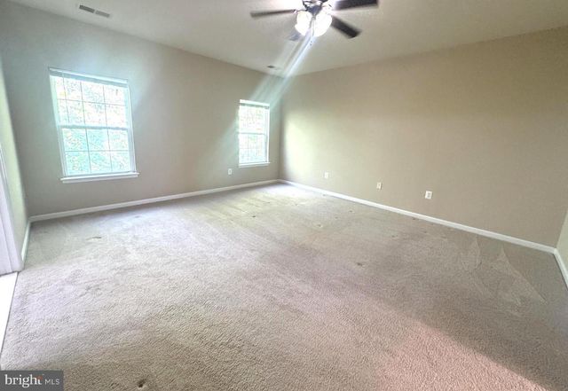 4477 MONMOUTH ST, Fairfax, VA 22030