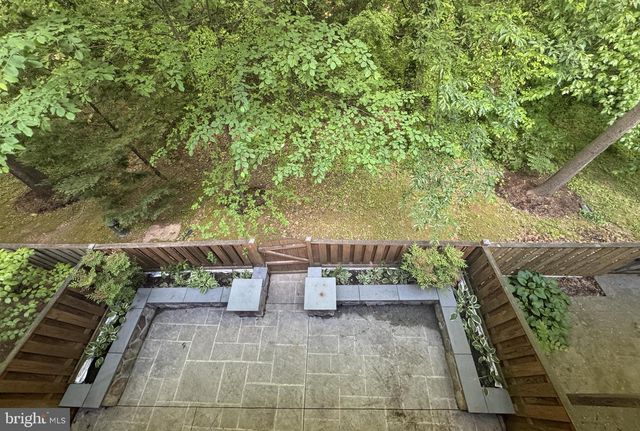 4477 MONMOUTH ST, Fairfax, VA 22030