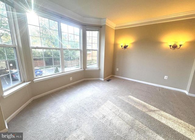 4477 MONMOUTH ST, Fairfax, VA 22030