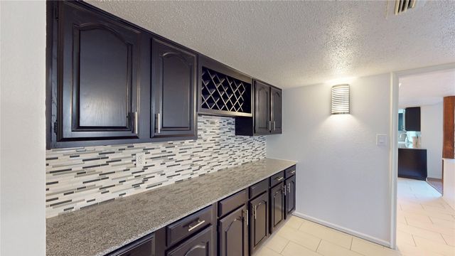 7748 Landmark Ridge Street, Fort Worth, TX 76133