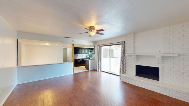 7748 Landmark Ridge Street, Fort Worth, TX 76133