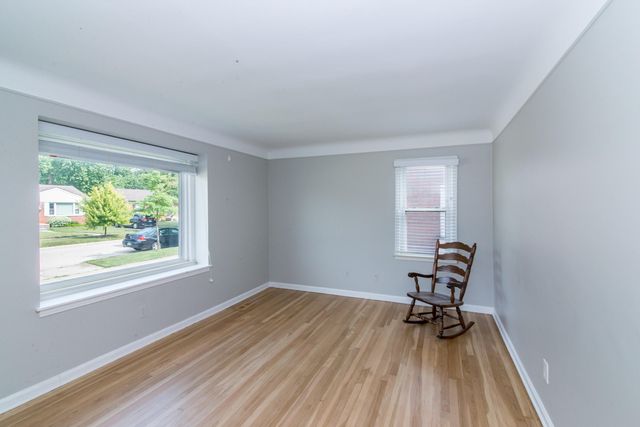 11015 Fairfield Street, Livonia, MI 48150