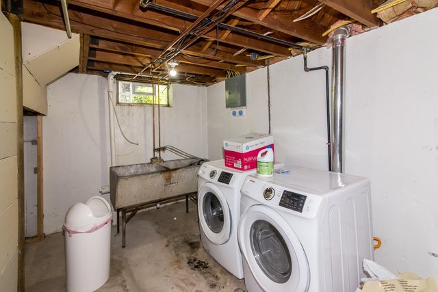 11015 Fairfield Street, Livonia, MI 48150