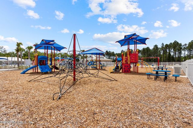 495 BRANDON LAKES Drive, St. Augustine, FL 32092