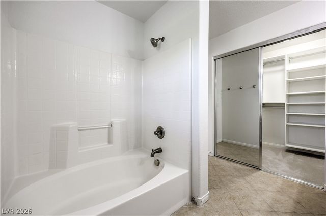 10720 Attleboro Park Avenue, Las Vegas, NV 89129