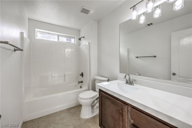 10720 Attleboro Park Avenue, Las Vegas, NV 89129
