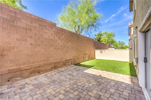 10720 Attleboro Park Avenue, Las Vegas, NV 89129
