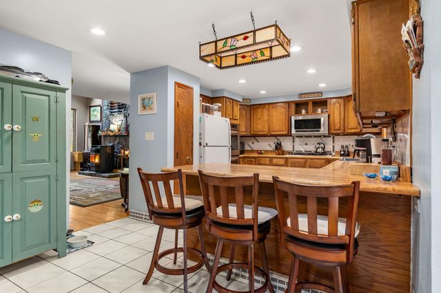 10 Evergreen Drive, Hampstead, NH 03841