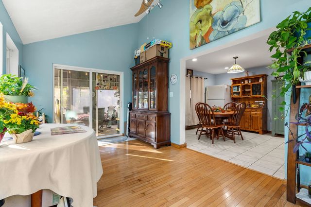 10 Evergreen Drive, Hampstead, NH 03841