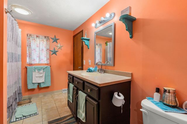 10 Evergreen Drive, Hampstead, NH 03841