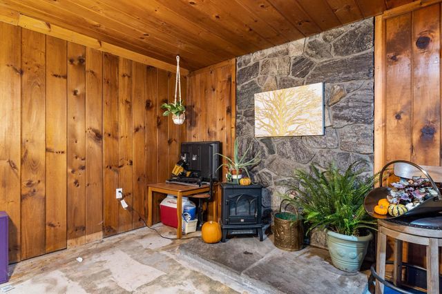 10 Evergreen Drive, Hampstead, NH 03841