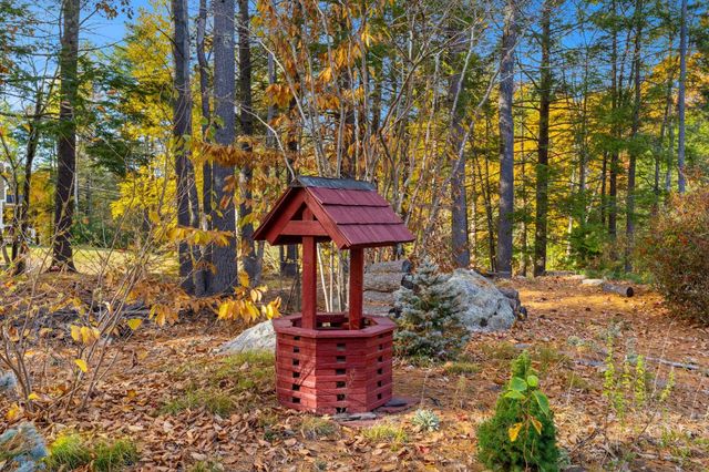 10 Evergreen Drive, Hampstead, NH 03841