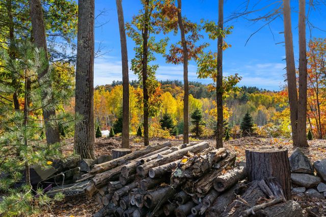 10 Evergreen Drive, Hampstead, NH 03841