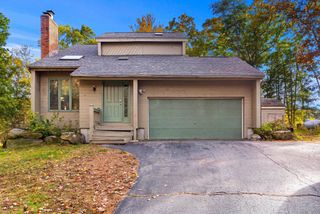 10 Evergreen Drive, Hampstead, NH 03841