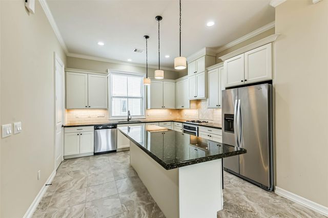 11115 Olympia Drive, Houston, TX 77042