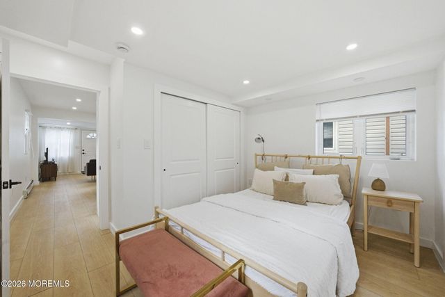 163 Seabreeze Avenue, North Middletown, NJ 07748