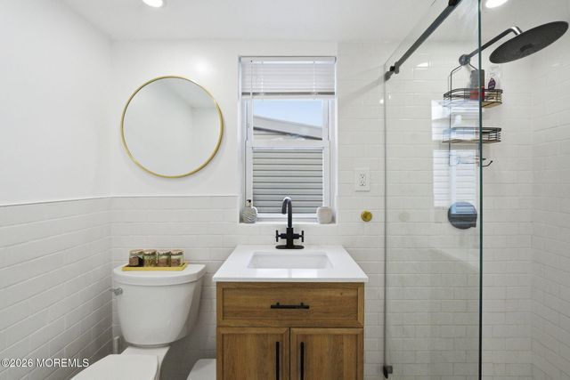 163 Seabreeze Avenue, North Middletown, NJ 07748