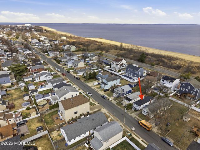 163 Seabreeze Avenue, North Middletown, NJ 07748