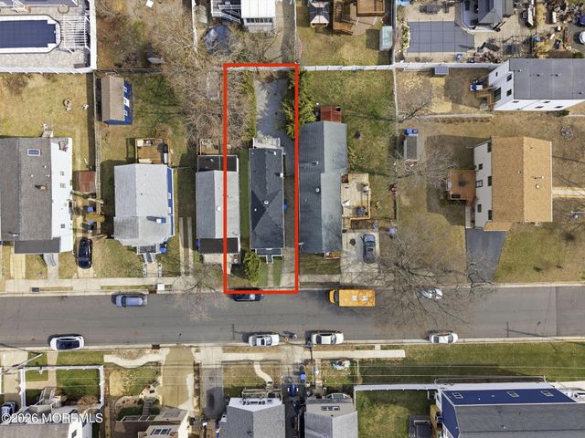 163 Seabreeze Avenue, North Middletown, NJ 07748