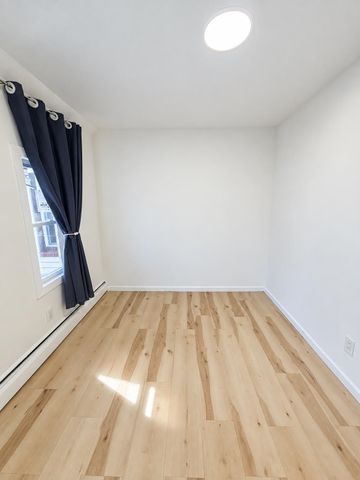 10 LONG ST, Jc, Greenville, NJ 07305