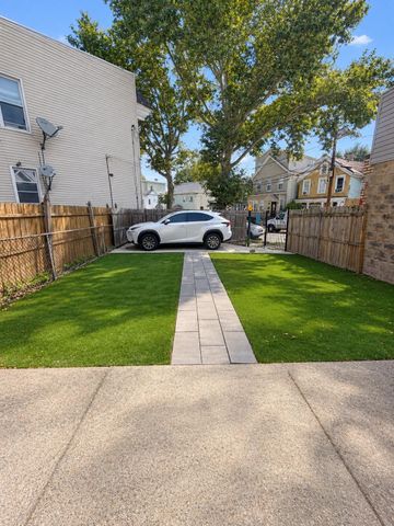 10 LONG ST, Jc, Greenville, NJ 07305
