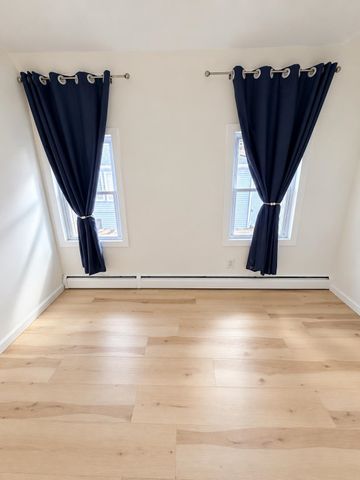 10 LONG ST, Jc, Greenville, NJ 07305