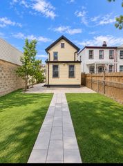 10 LONG ST, Jc, Greenville, NJ 07305