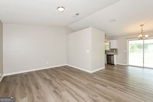 3350 Eastwood Trail, Snellville, GA 30078