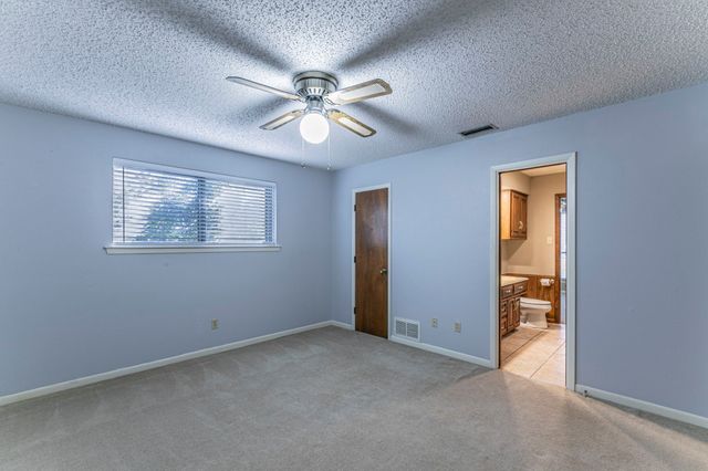 1112 Spring Lake Drive, Duncanville, TX 75137