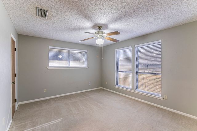 1112 Spring Lake Drive, Duncanville, TX 75137