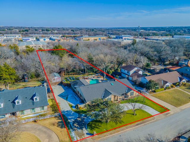 1112 Spring Lake Drive, Duncanville, TX 75137