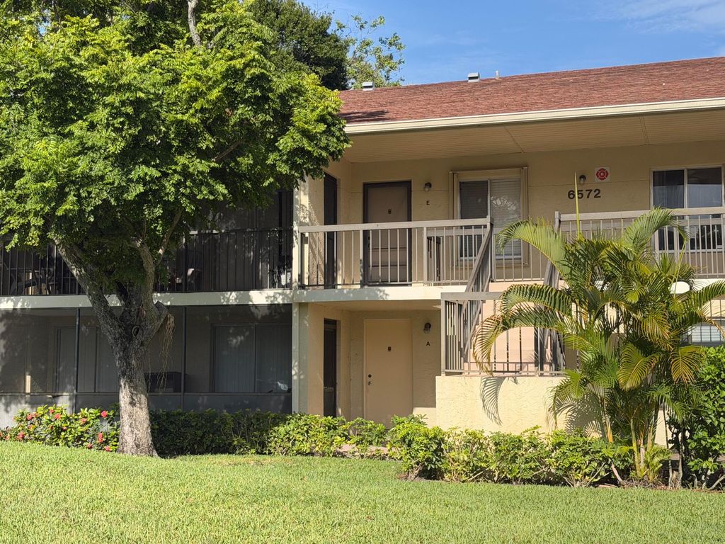 6572 CHASEWOOD Drive E, Jupiter, FL 33458