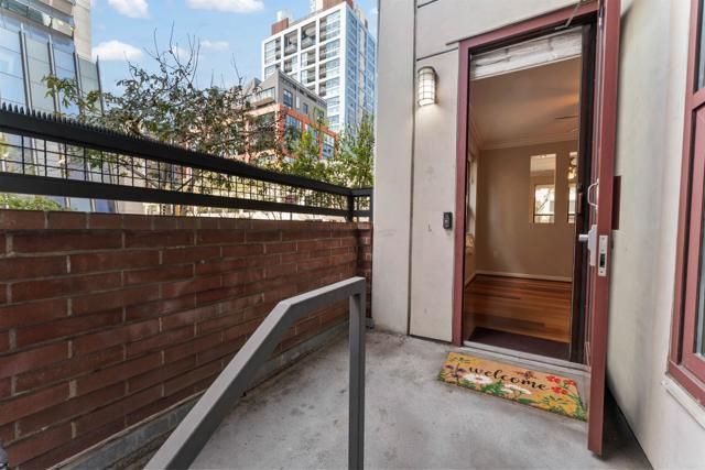 1150 J Street 116, San Diego, CA 92101